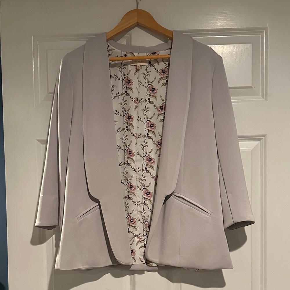 Skies Are Blue Light Lavender Open-Front Blazer with Floral Lining (Stitch Fix)